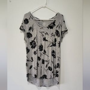 Floral short sleeve shirt